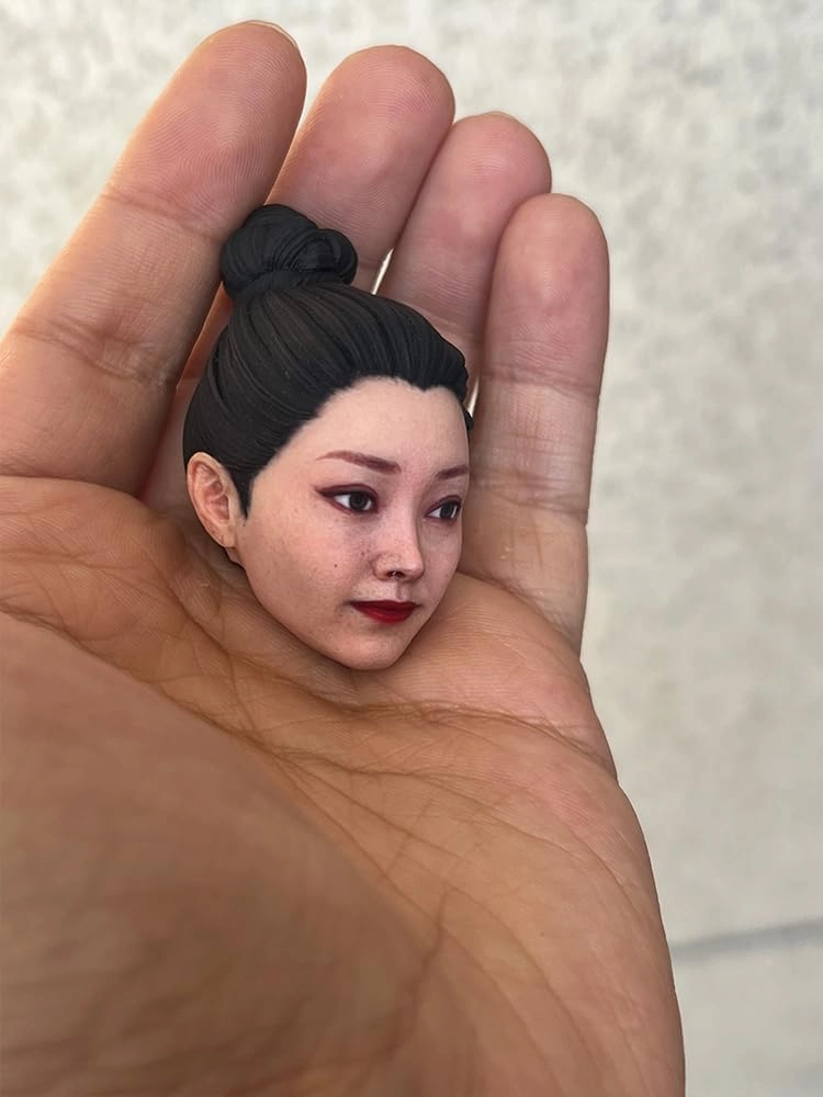 1/6 Scale Female Head Sculpt, Painted Pale Wheat Skin Famle Head Accessory for 12inch Action Figure Body, 1/6 Scale Makeup Female Head Carved - Finished Bald Head Only without Hair (Design A)