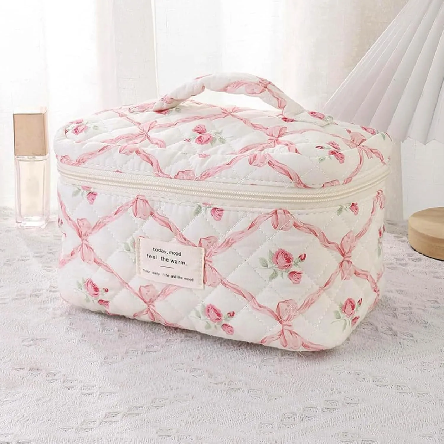 3 Pcs Quilted Makeup Bag Set,Coquette Bow Make up Bag,Cute Floral Makeup Bags Large Toiletry Cosmetic Bag Organizer for Women Girls (H-3PCS)