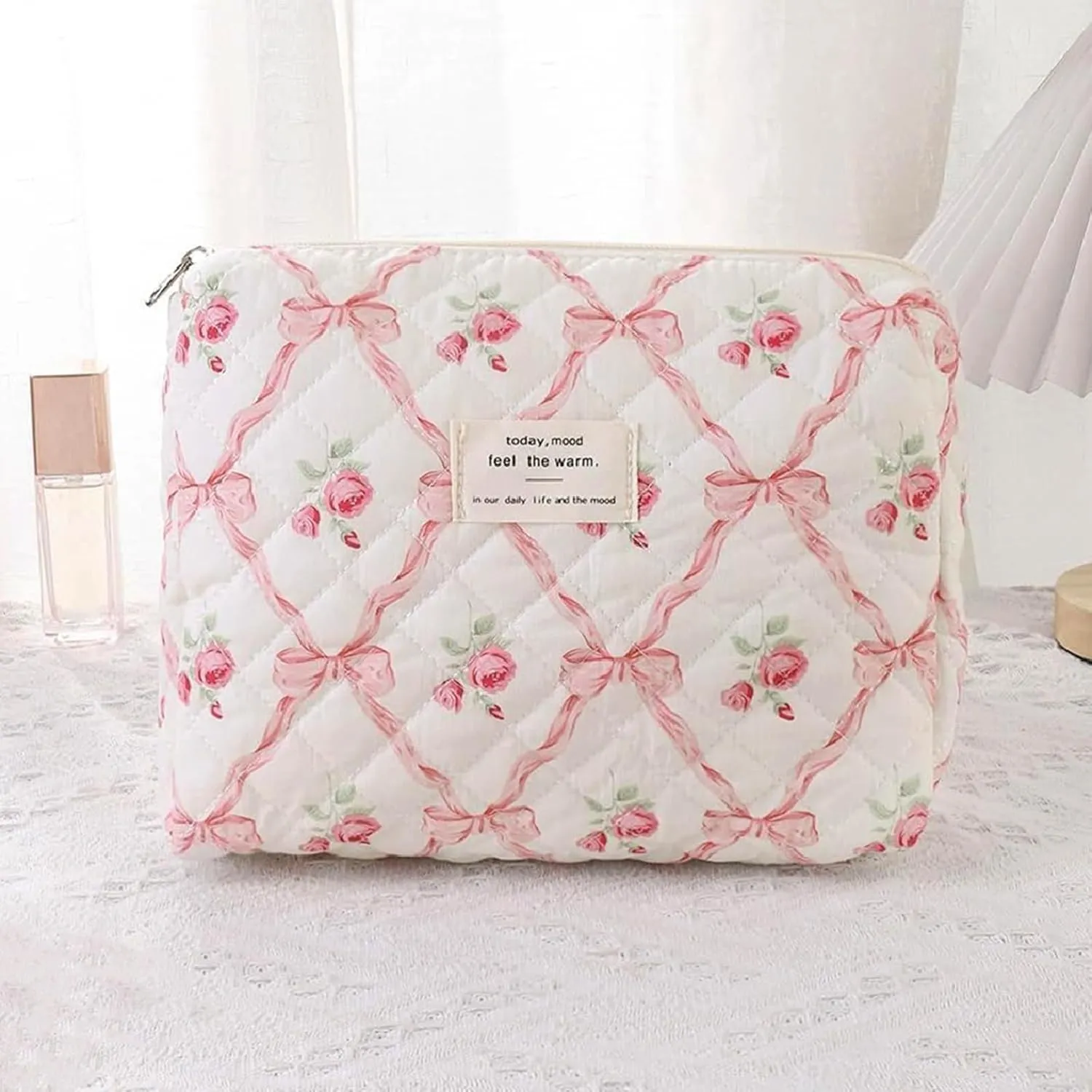 3 Pcs Quilted Makeup Bag Set,Coquette Bow Make up Bag,Cute Floral Makeup Bags Large Toiletry Cosmetic Bag Organizer for Women Girls (H-3PCS)