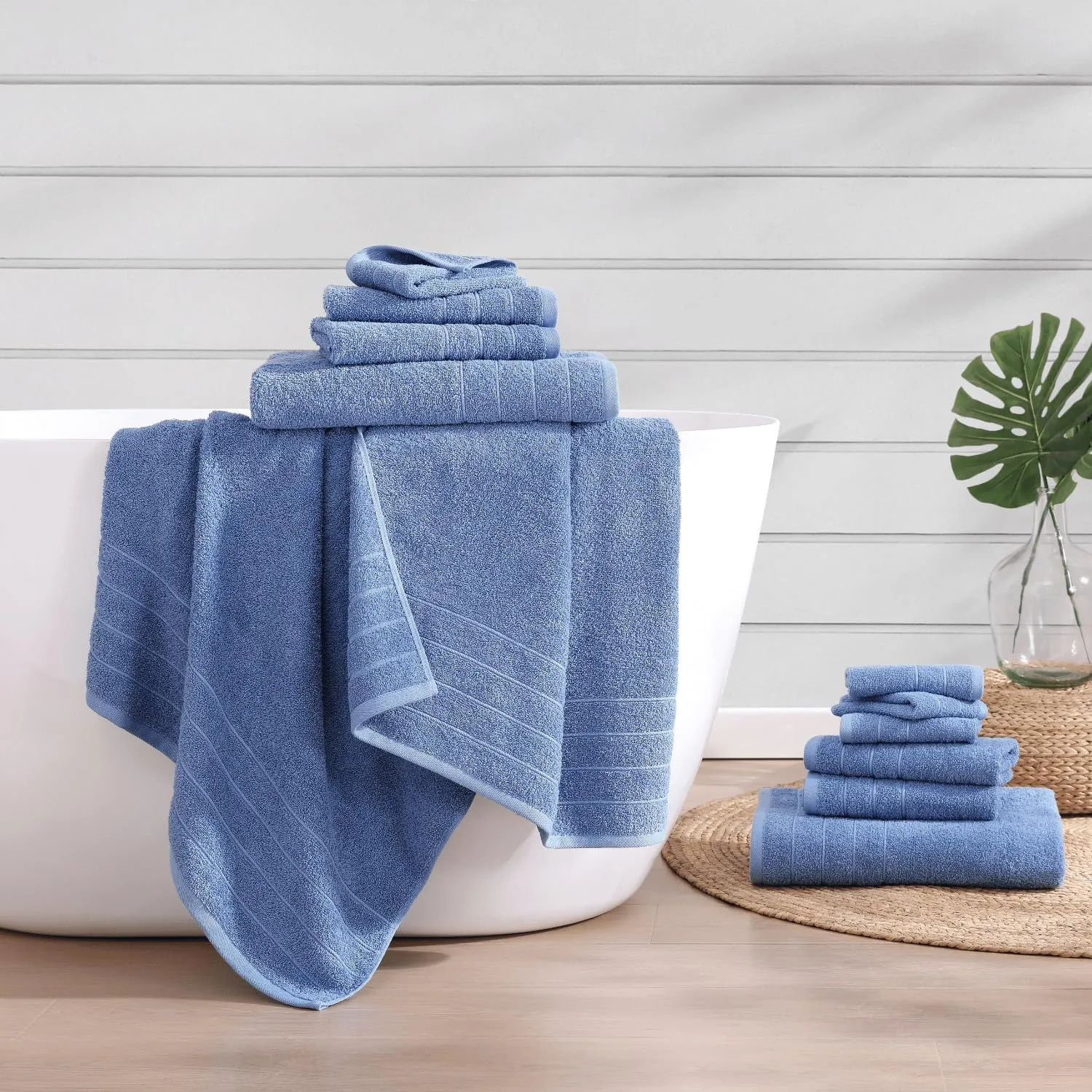 Casa Platino 100% Cotton Luxury Bath Towel Set - 12 Pieces - Ring Spun, Ultra Soft, Quick Dry & Extra Absorbent - 4 Bath, 4 Washcloths, 4 Bathroom Hand Towels - Minimal Lint After 3 Washes - Blue
