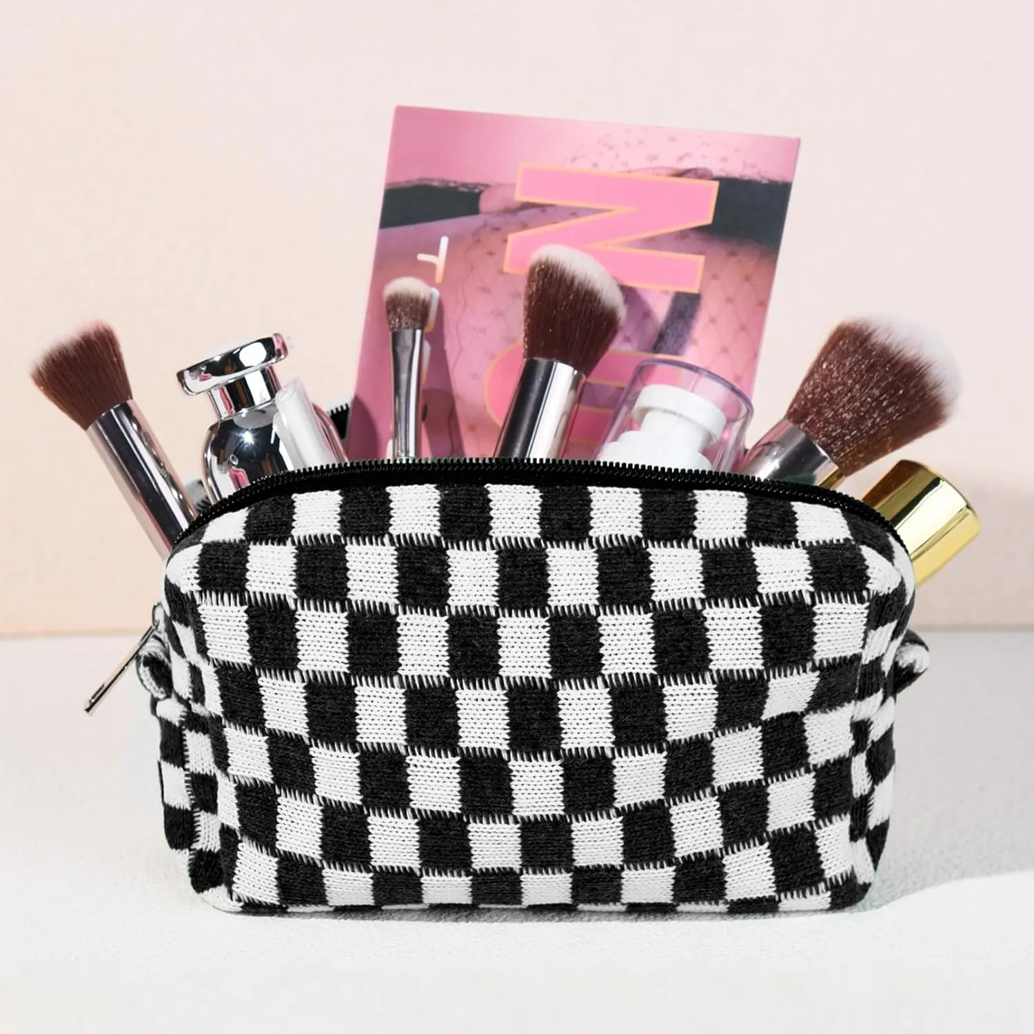 Checkered Makeup Bag Preppy Cosmetic Bag Bulk Black Makeup Pouch Personalize Travel Toiletry Bag Organizer Cute DIY Makeup Brushes Storage Bag for Women