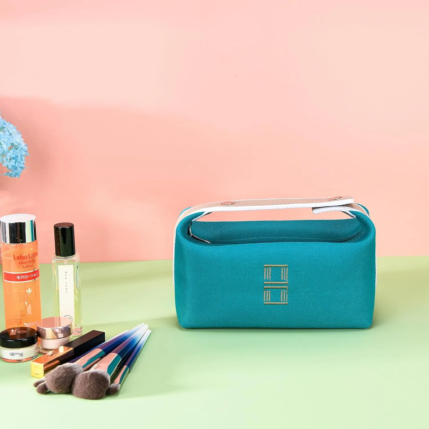 Fashion Makeup Bag for Women, Orange Red Canvas Make up Travel Bag, Hanging Cosmetic Bag Organizer for Women（Full updated ）