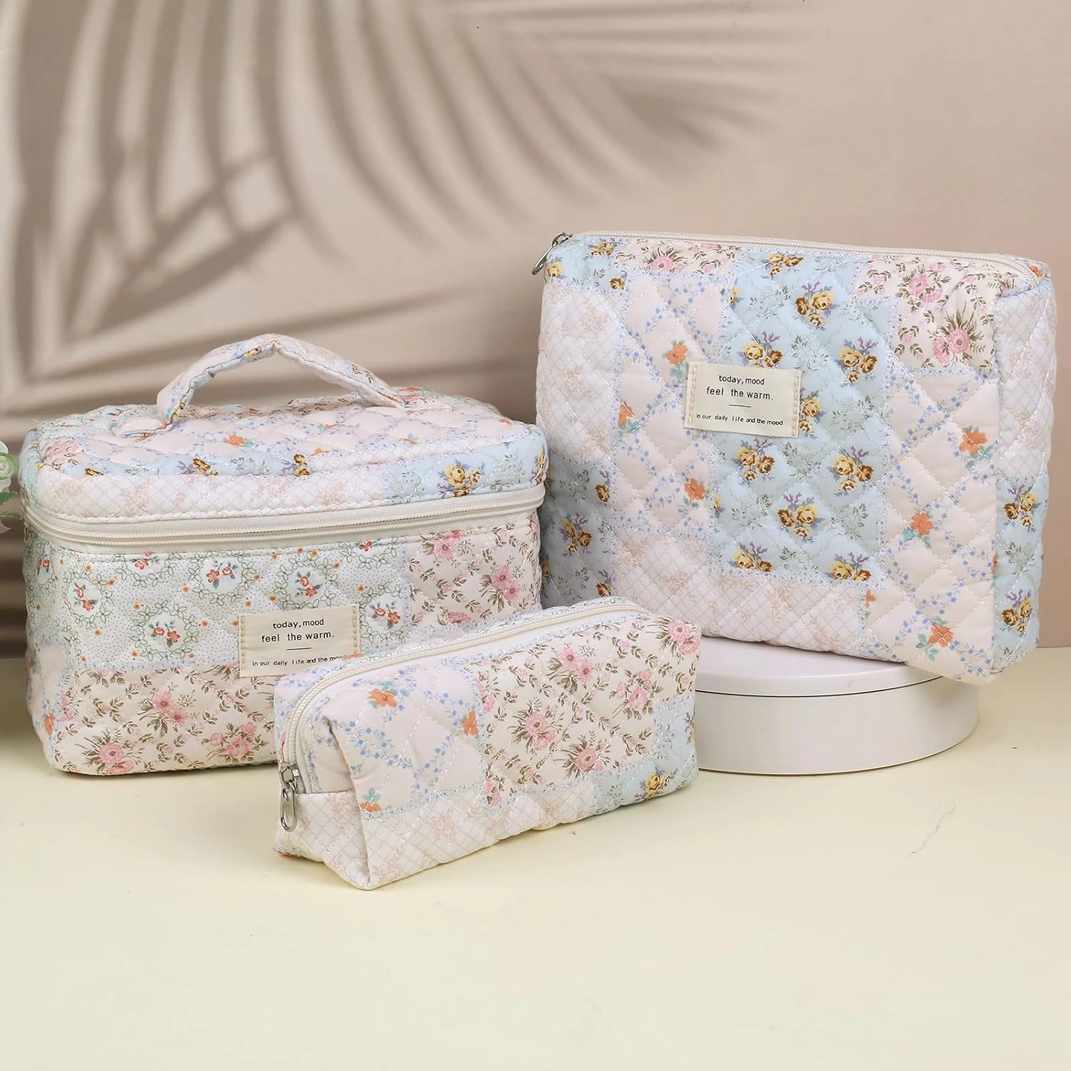 Large Quilted Makeup Bag for Women and Girls, Cute Coquette Floral Cotton Cosmetic Bag, Aesthetic Travel Organized Toiletry Bags (04-pink blue flower)