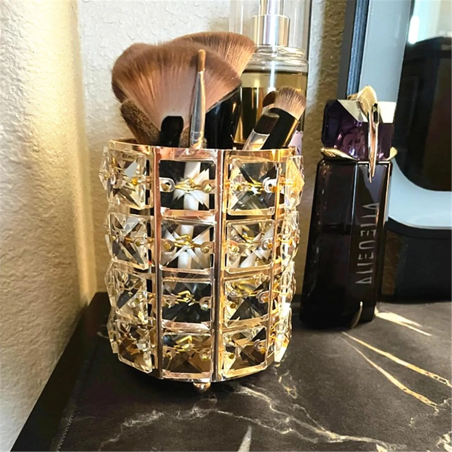 LUGUNU Makeup Brush Holder with Golden Crystal Bling – Elegant Vanity Organizer for Brushes, Pens & Pencils, Ideal for Bathroom or Office Countertop(2Pack)