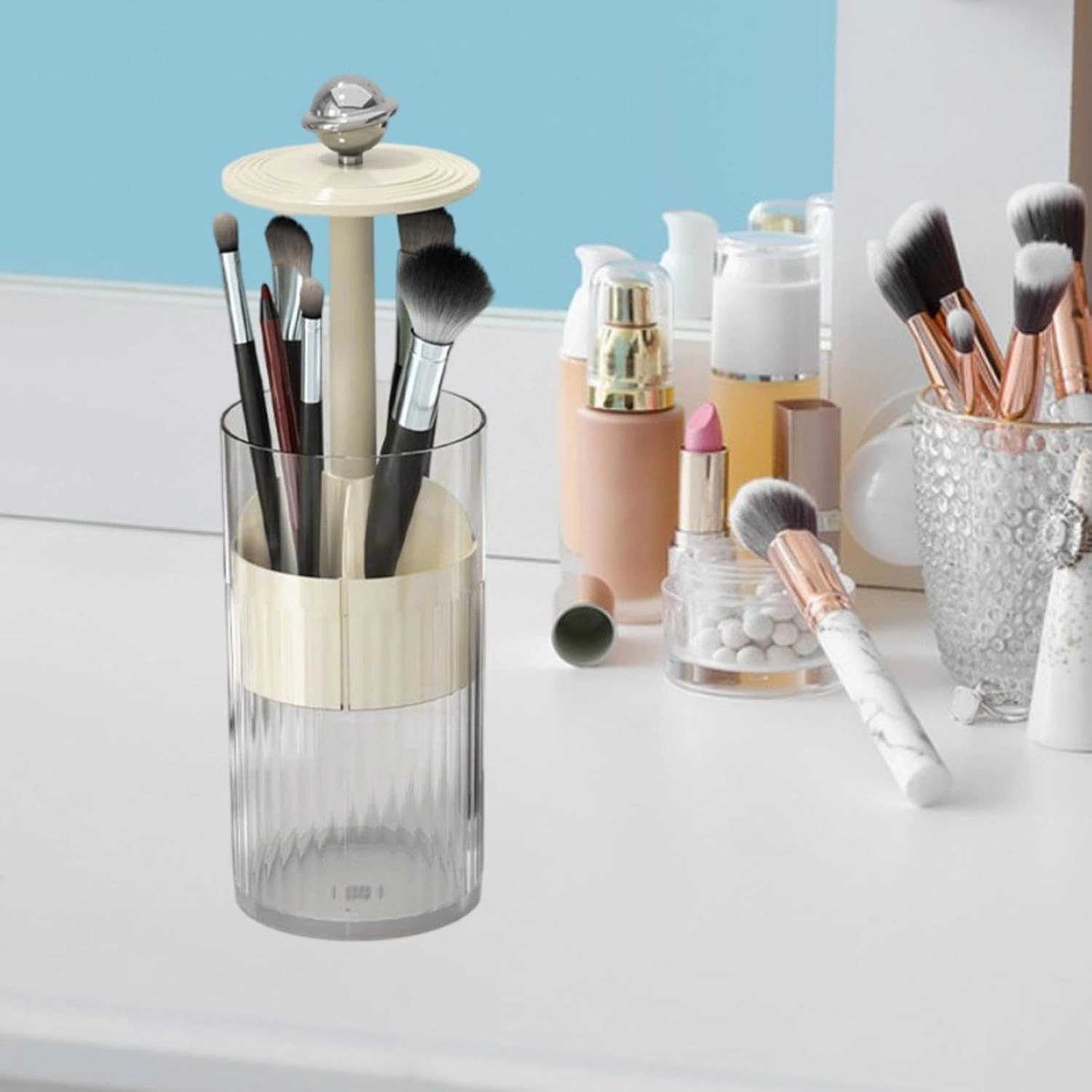 Makeup Brush Holder Transparent Automatic Lifting Gift for Girlfriend Wife Makeup Organizer with Lid for Vanity Dorm Office, Silver and White