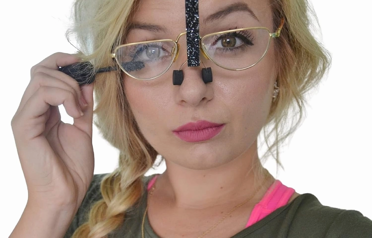 No more magnifying mirrors! You Can Apply Eye Makeup Wearing Your Own Glasses -SpecsUp - Eye Makeup Tool. Unique Gift for Women