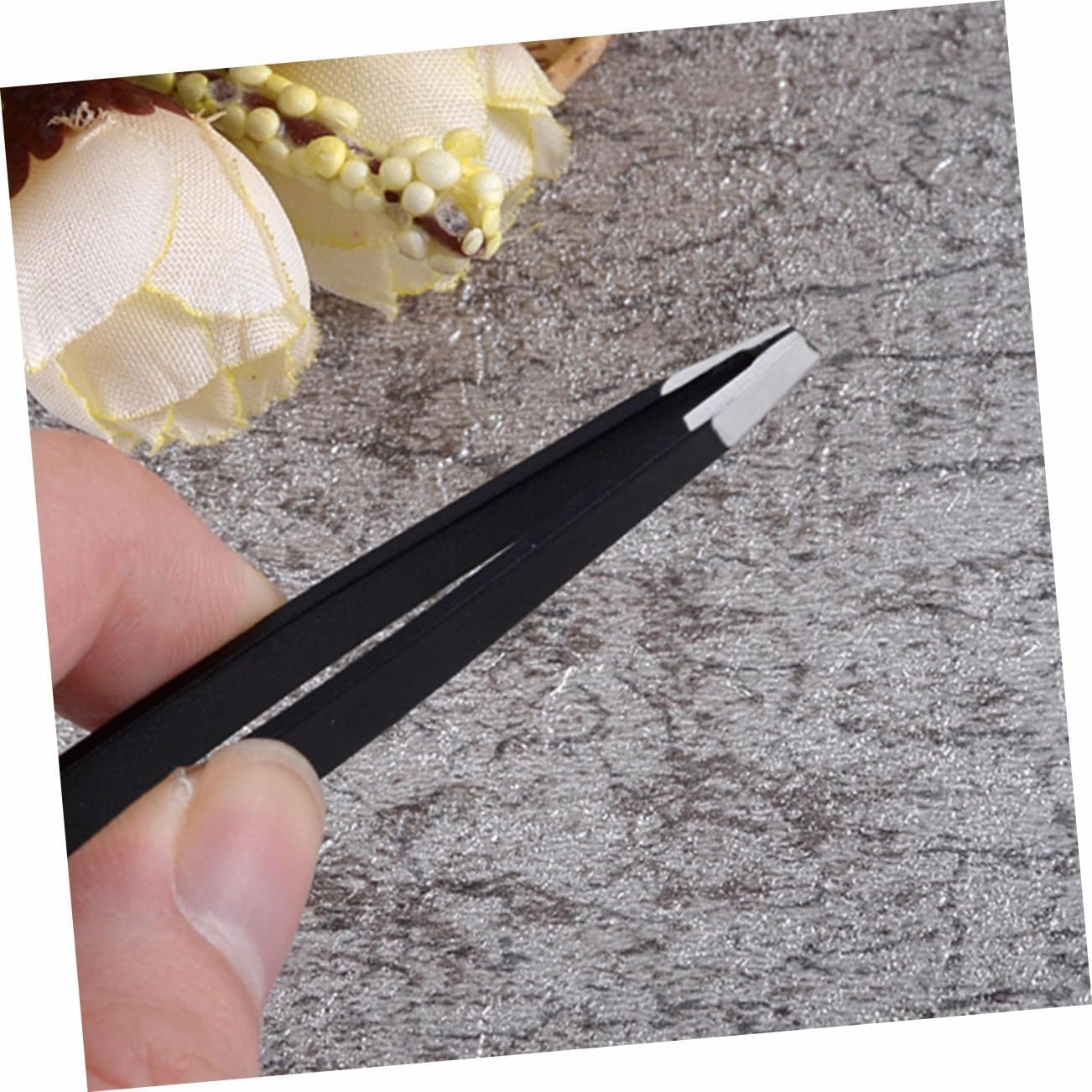PartyKindom 2sets Mini Eyebrow Tool Set Brow Kit for Women Includes Tweezers Brush Facial Hair Remover for Travel and Daily Use 3pcs*2