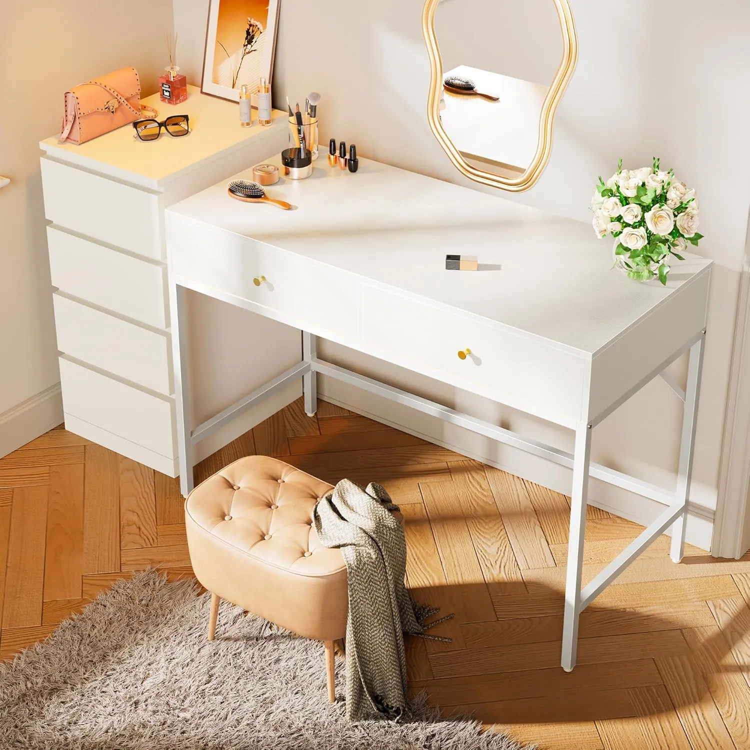 SUPERJARE Vanity Desk with Drawers, 47 inch Computer Desk, Modern Simple Home Office Desks, Makeup Dressing Table for Bedroom - White